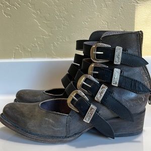 Freebird By Steven Scarlett size 7 GUC